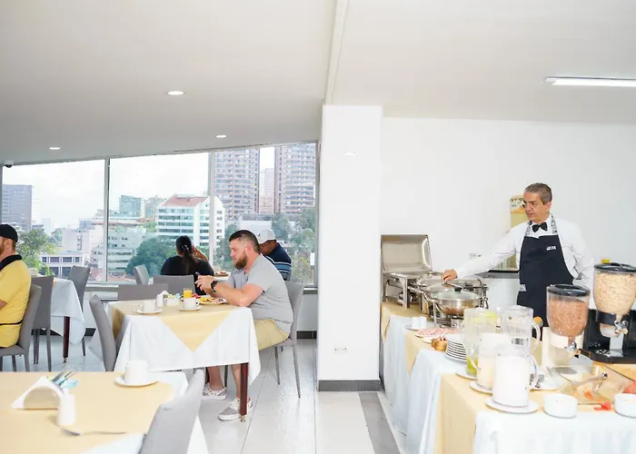 Hotel Torre Poblado